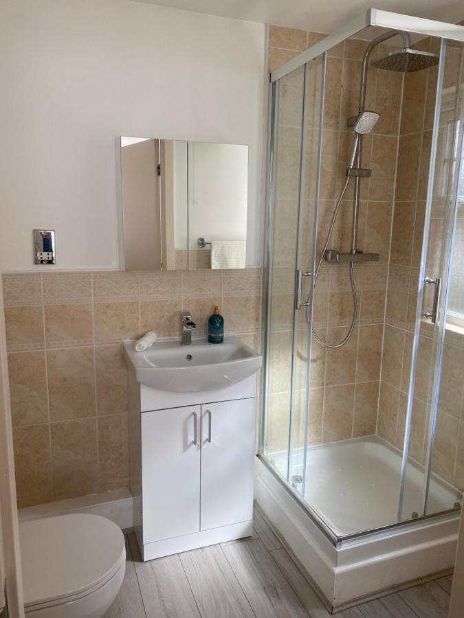 Marine Viewing 2 Bedrooms Flat Manchester Zewnętrze zdjęcie